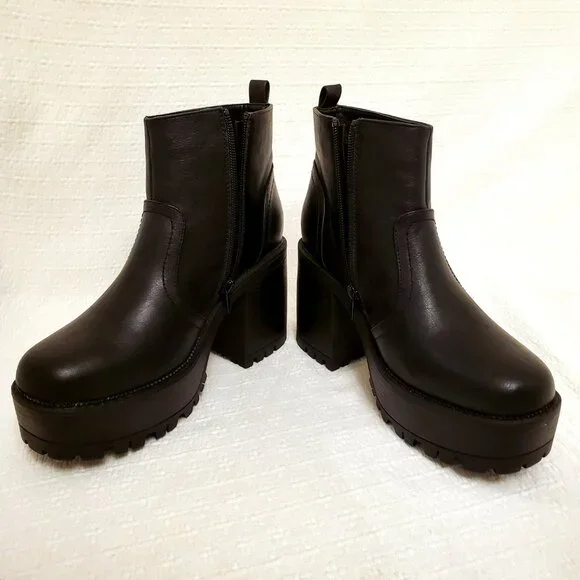 UNIONBAY Women’s Black Paula Platform Heeled Chunky Lug Sole Ankle Boots - 7.5 - Picture 5 of 15